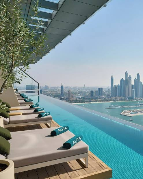 Infinity Horizon Pool
